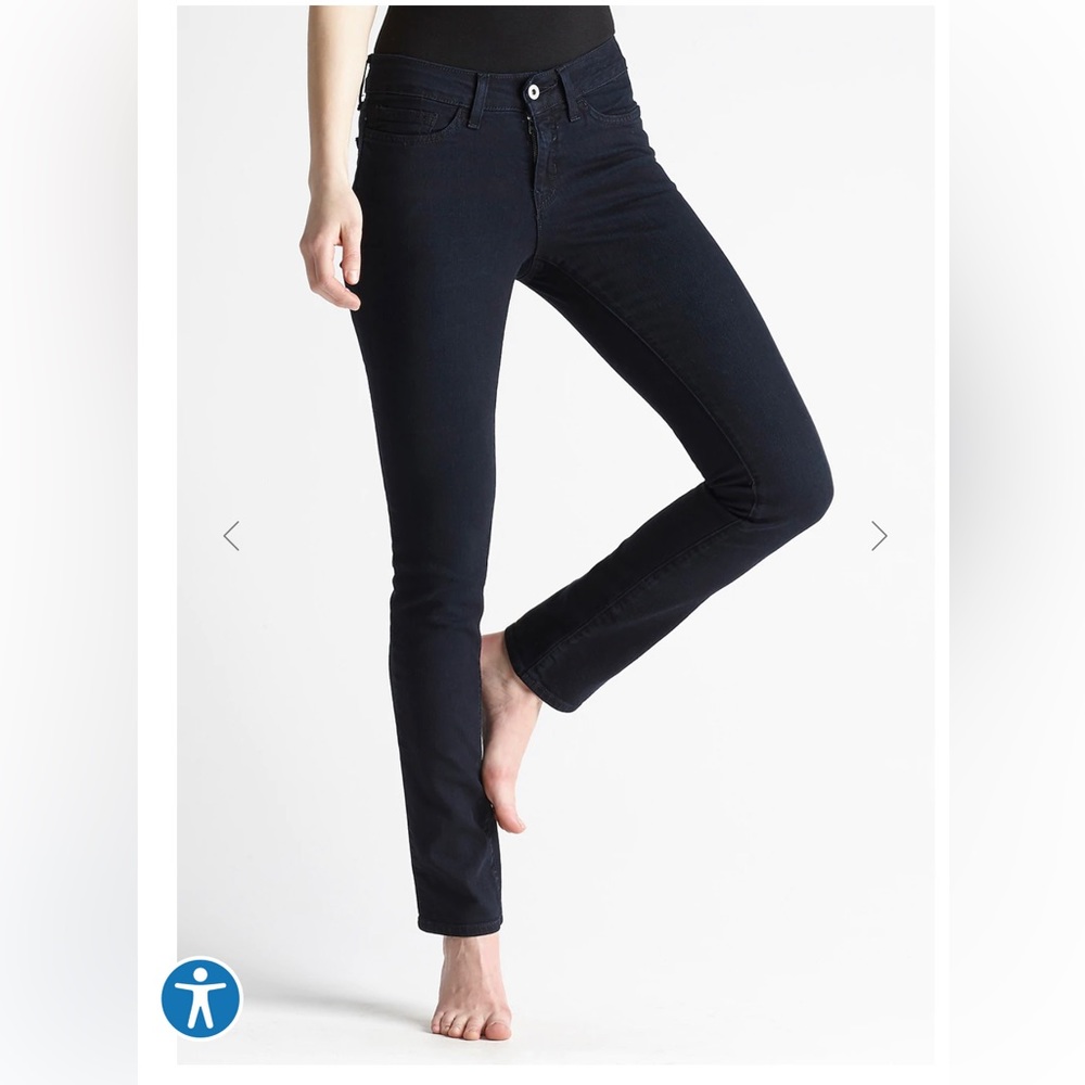 Yummie straight jeans size 30